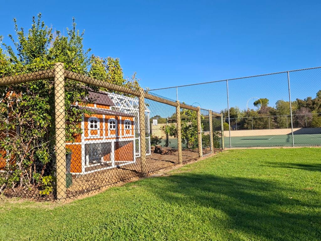 Backyard Fencing Perth | South Side Wire | Fencing Contractors Perth Backyard residential fencing