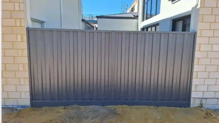 Colorbond Fencing Perth – South Side Wire | South Side Wire | Fencing Contractors Perth Colorbond fencing installation in Perth by South Side Wire fencing contractors